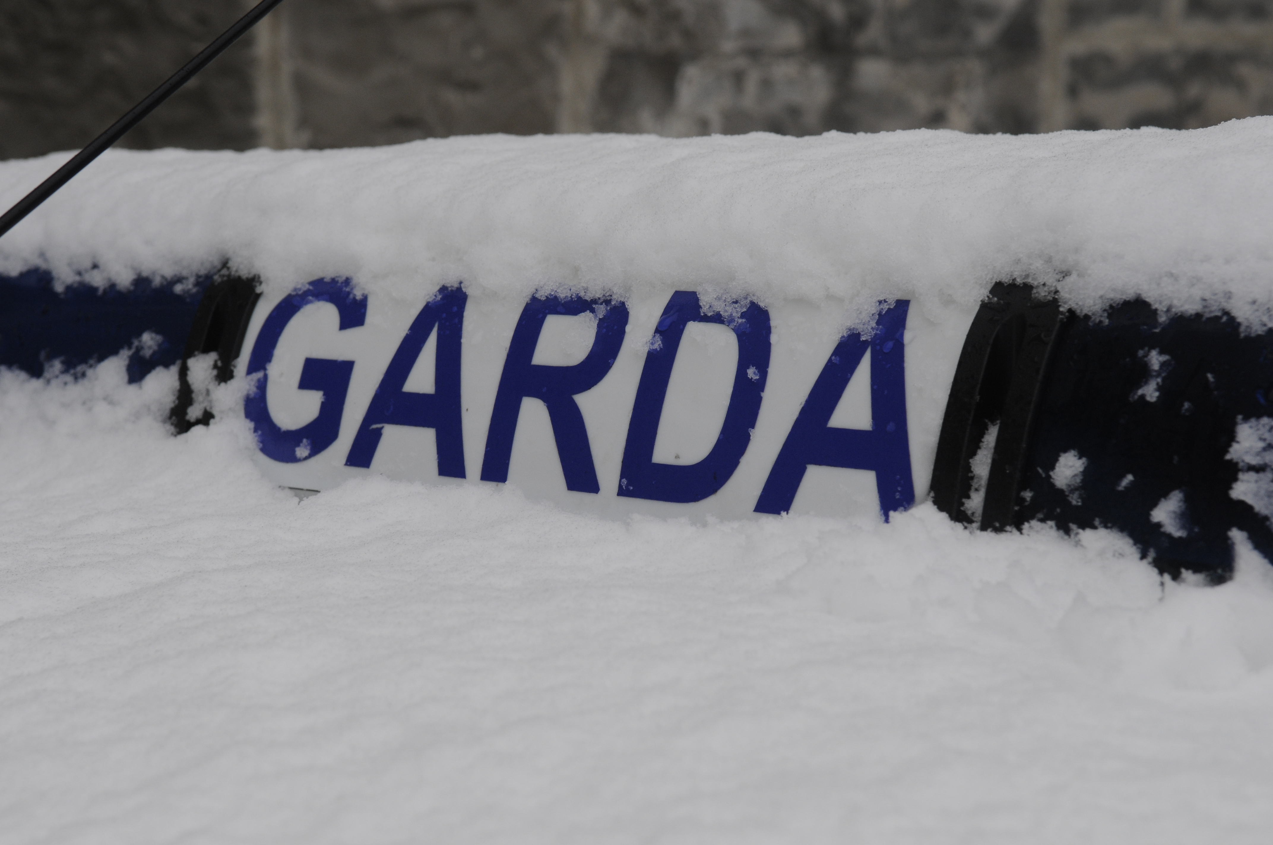 Garda roof light in snow