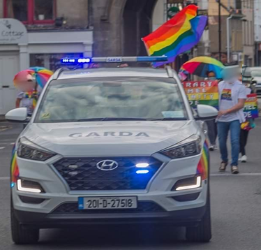 Pride-car