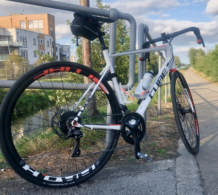 Cube Attain Pro Disc 700c Road Bike 2019